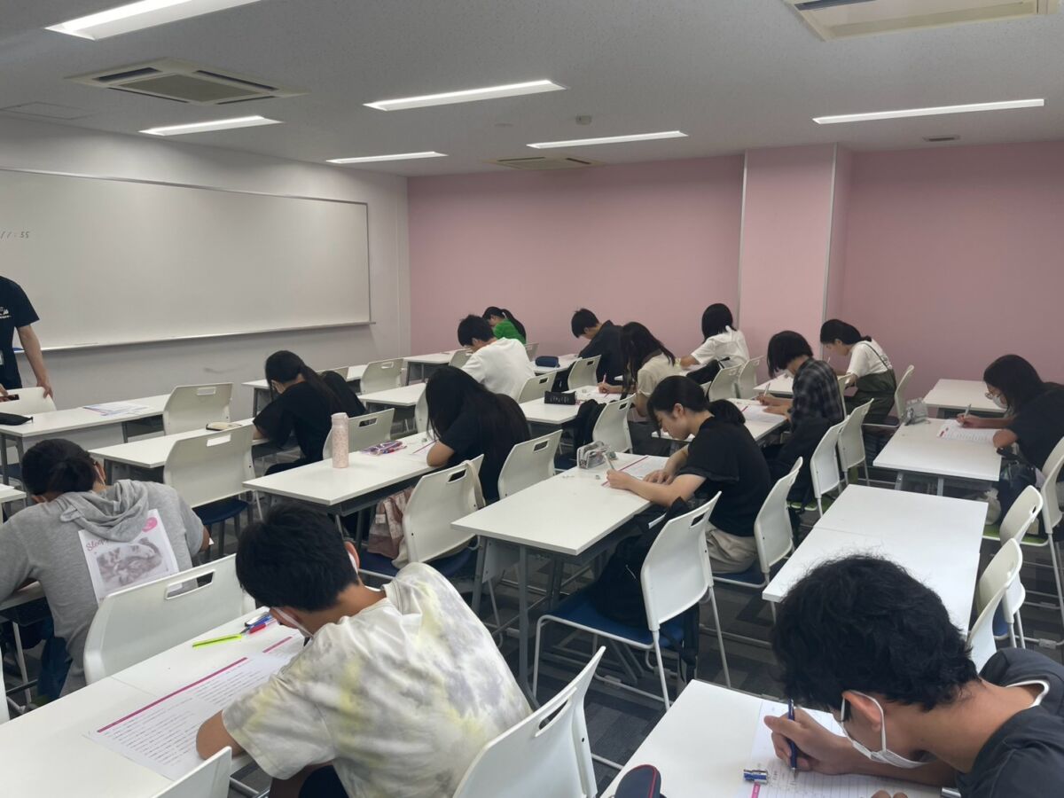 岡山県立高校入試に向けて合宿実施！ KLC7校舎の中3生が集結！「夏の一